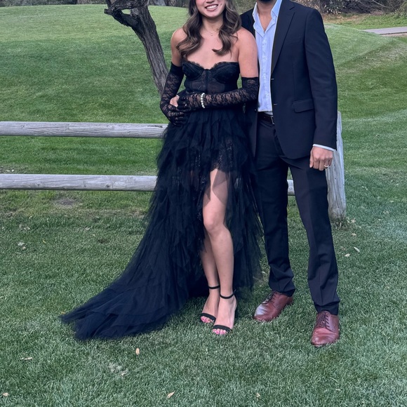 For Love and Lemon Black Bustier Gown - Picture 4 of 4